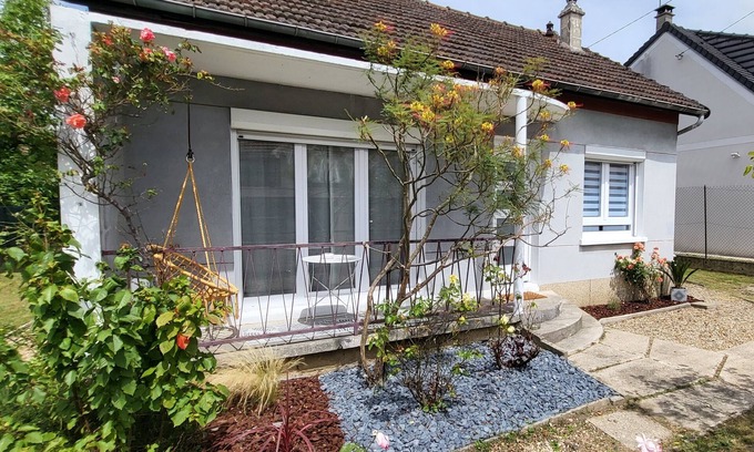 Villeparisis Maison | Gîte Unique Le Caijonet proche de Disneyland, Aéroport CDG, Paris