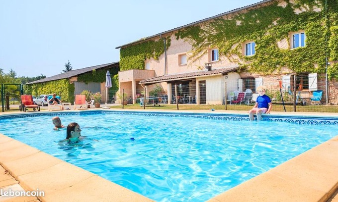 Parisot Maison | Gîtes de La Carrétarié