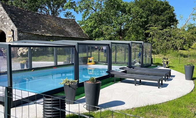 Ploerdut Maison | Gîtes Guebernez La Chaumière 6/Pers Piscine chauffée couverte maison typique