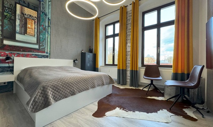 Goerlitz Appartement | Görlitz - Design Apartment Iii, Hell, 35qm Zkb, Zentral zu Grenze Altstadt Park