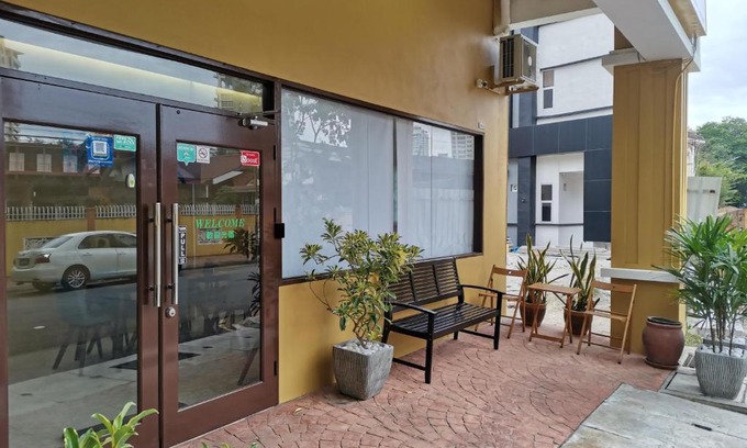 Downtown George Town Maison | G FORTUNE HOTEL +