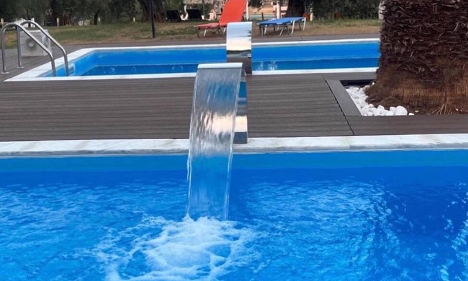 Metamorfosi Station Balnéaire | Suite familiale piscine privée pour 4