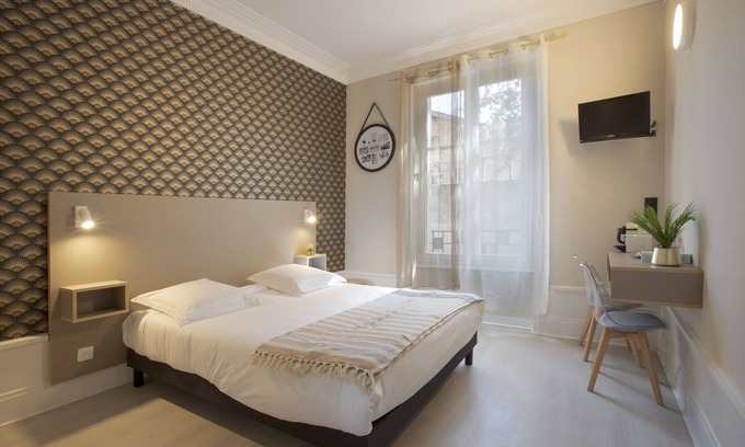 Bron Maison | Gab House