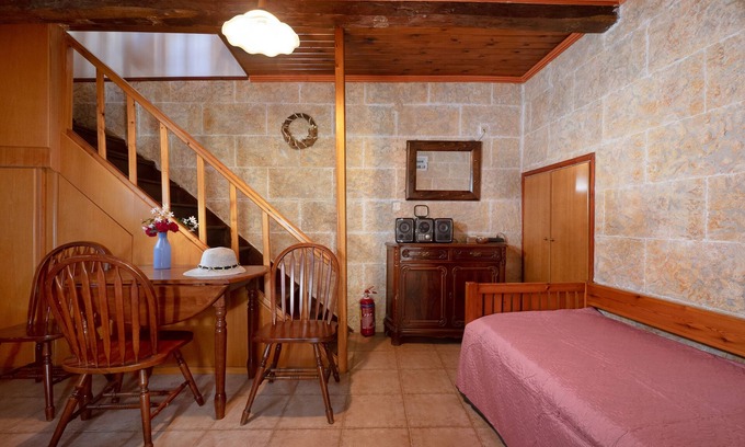 Galatas Maison | Galatas Maisonette