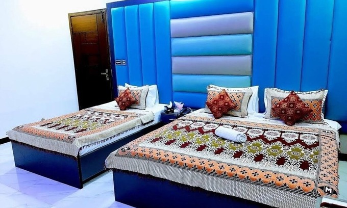 Gulshan-E-Jamal Maison | Galaxy Inn Guest House