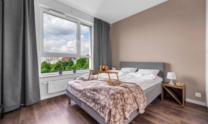 Bialoleka Appartement | Galeria Północna Apt - 45m2, Parking, Balcony - by Rentujemy