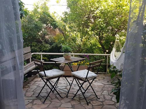 Kiryat Tiv'on Villa | Galilean villa with jacuzzi