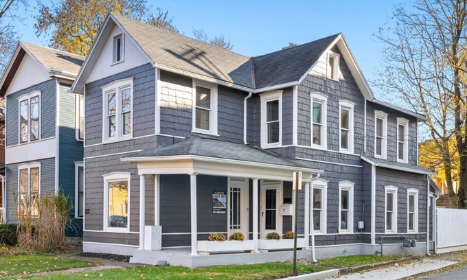 Short North Maison | Galla House On High Street! FREE Parking!