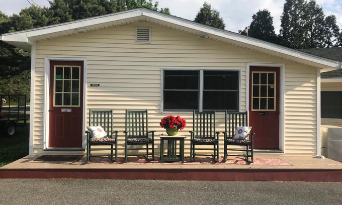 Hulls Cove Hôtel | Gallagher’s Travels Bar Harbor Motel and Cottages