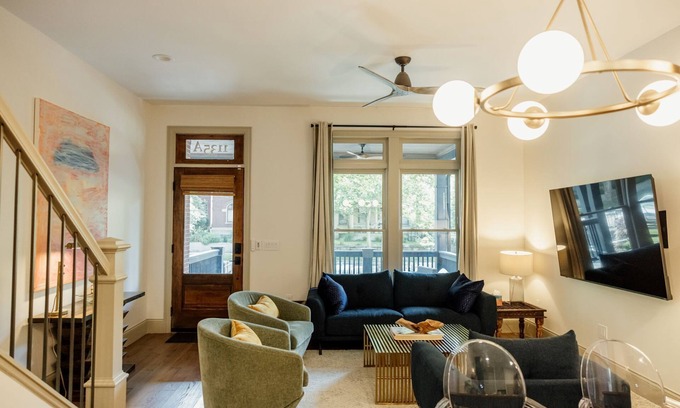 Downtown Columbus Maison | Sycamore I *3 EnSuites *Games *Free Parking *OSU 1/2mi