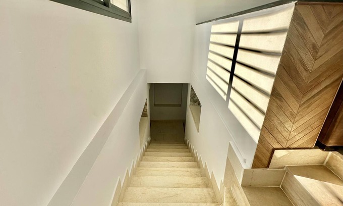 Gammarth Appartement | Gammarth Touristique piscine commune bord de mer