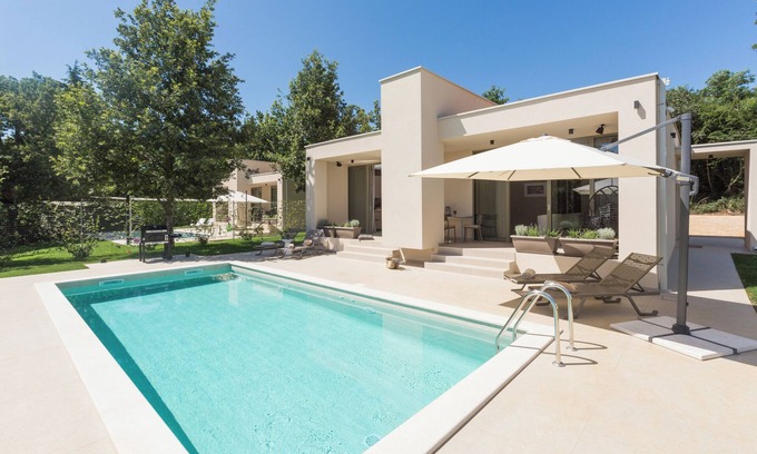 Tadini Maison | Ganz Neue 3-zimmer-villa