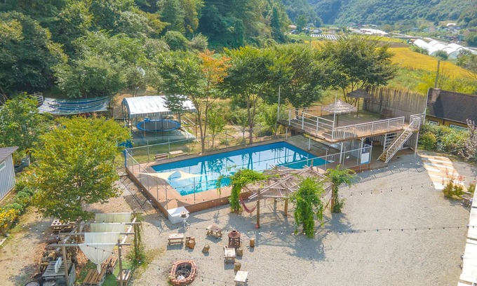 Buk Maison | Gapyeong Yeoldudal Spapension&camping