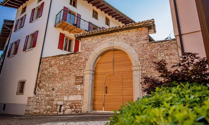 Nago-Torbole Appartement | GARDA BALDO APARTMENTS VIVALDI