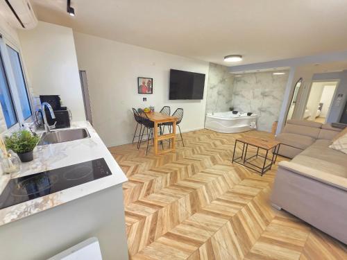 Eilat Appartement | garden apartment 7 min walk to the beach