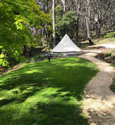 Blackwood Autre | Garden Beds Glamping