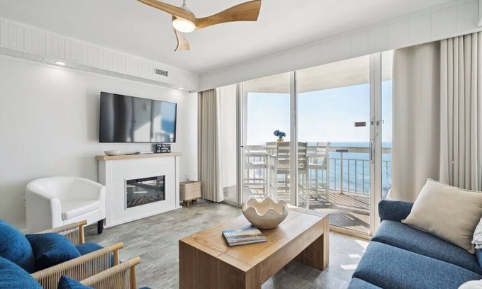 Garden City Copropriété | Garden City Beach Oceanfront Condo 902 | Rising Tides Properties Rental
