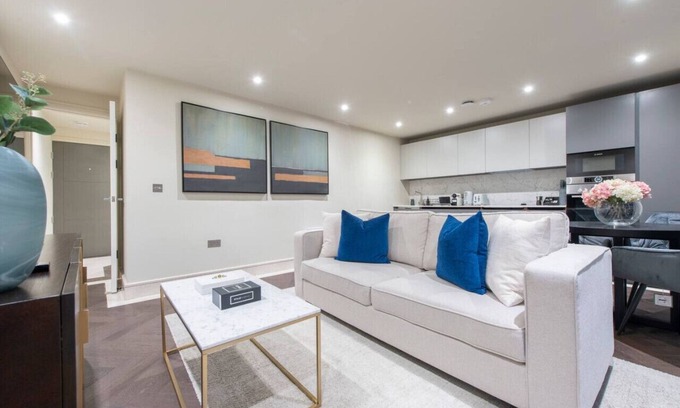 Chigwell Appartement | Garden Haven: Luxe 1BR 1BA Chigwell Retreat