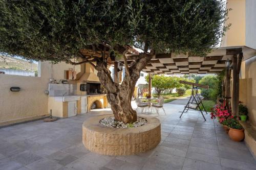 Prasas Maison | Garden House By Estia