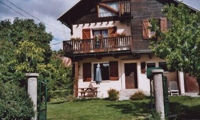 Forville Appartement | Appartement calme en Rez de jardin dans maison de pays