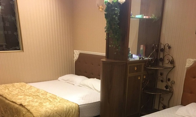 West Central District Maison | Garden Night Market Tainan City 8 & Half B&B