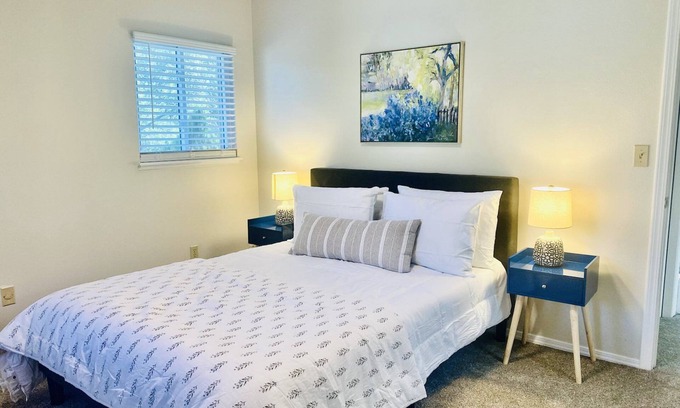 Mountain Shadows Maison | ~Garden of the Gods 5BR Home- 10Min to Downtown