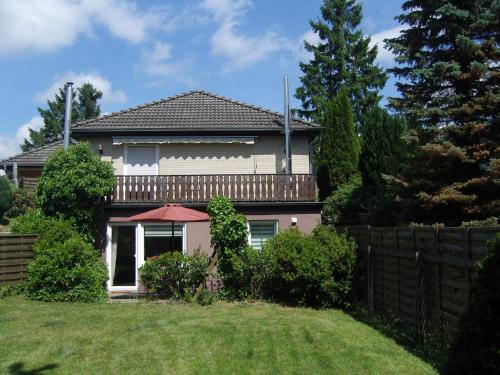Heringhausen Appartement | Garden-view Apartment in Heringhausen Lake City Centre