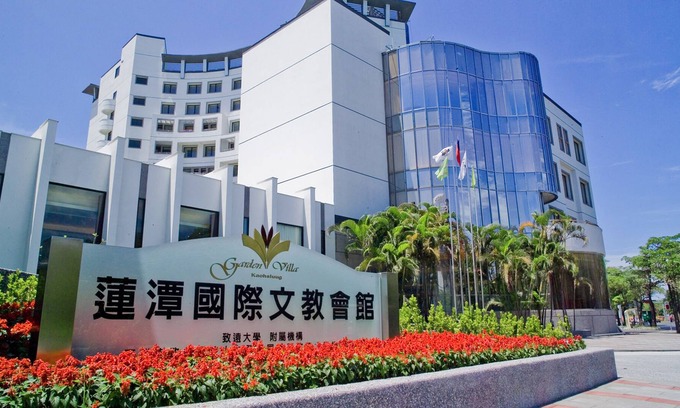 Zuoying District Hôtel | Garden Villa
