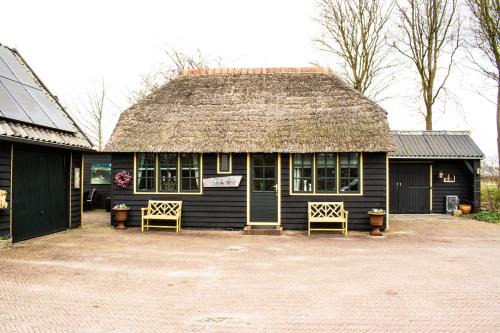Eesveen Maison | Gastenverblijf De Weldadigheid