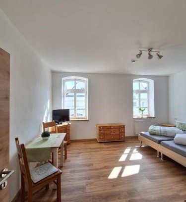 Ichenhausen Appartement | Gasthof Adler Ferienwohnung