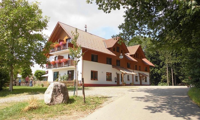 Amtzell Appartement | Gasthof Grüner Baum "Kongo"