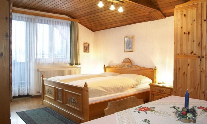Kirchberg am Wechsel Maison | Gasthof Pension St. Wolfgang