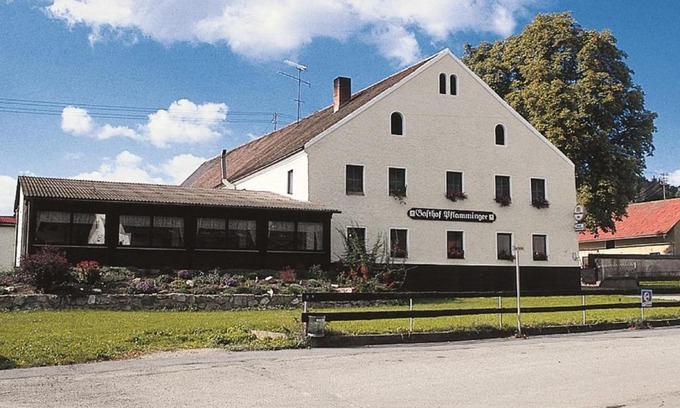 Worth an der Donau Maison | Gasthof Pflamminger