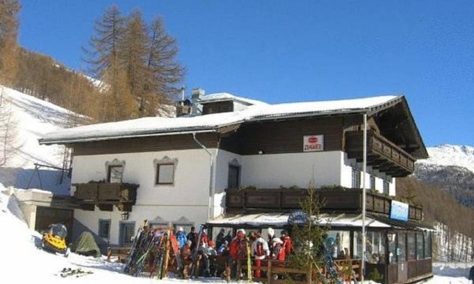 Heiligenblut Maison | Gasthof Tauernalm