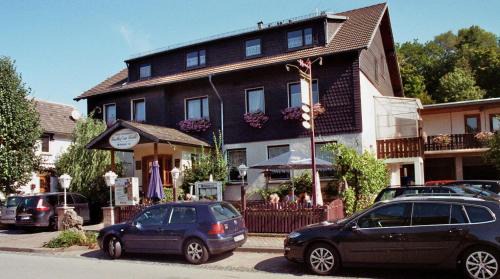 Adorf Maison | Gasthof Zur Linde