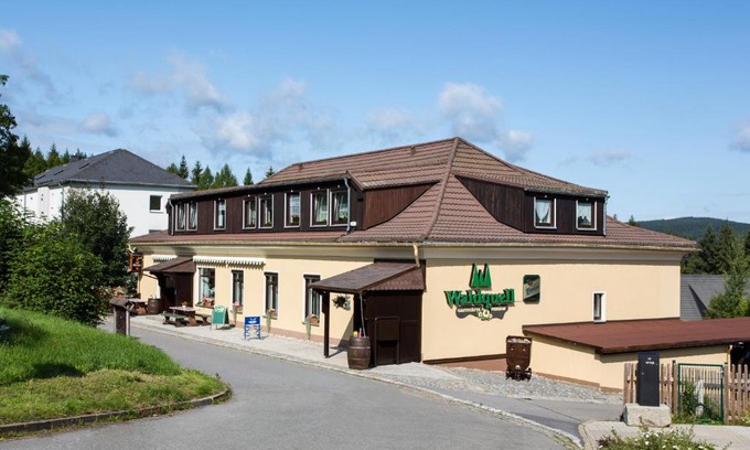 Antonshohe Maison | Gaststätte & Pension Waldquell