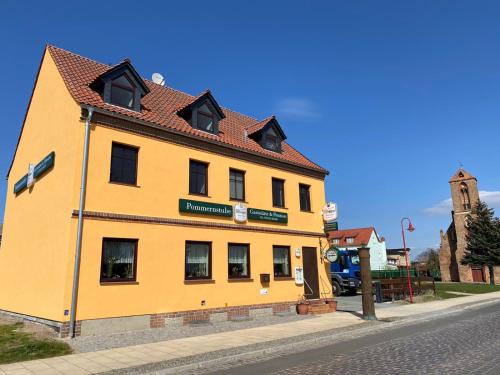 Gartz Hôtel | Gaststätte & Pension Pommernstube