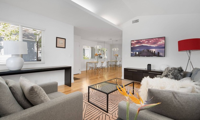 Laguna Niguel Copropriété | ★ Gated 2bed / 2bath Moderne Condo OC ★