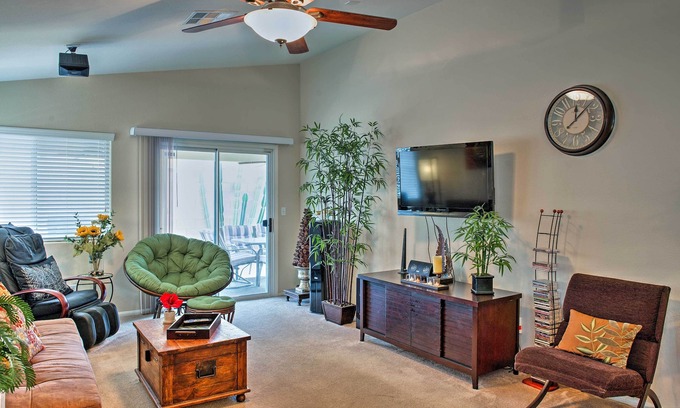 Sunrise Manor Maison | 3BR Las Vegas House w / Grill & Porche couvert!