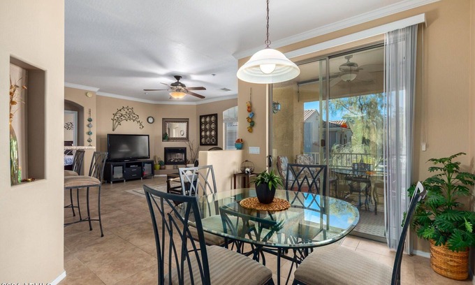 Provinces Master Community Maison | Luxury Gated Condo Premier Chandler Localisation