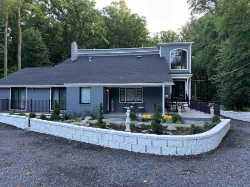 Bethesda Maison | Gateway To Bethesda Getaway