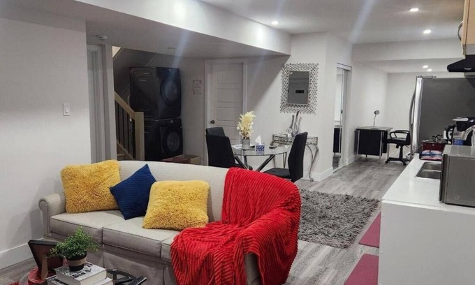 London Maison | Passerelle vers la sérénité - Bienvenue à la maison