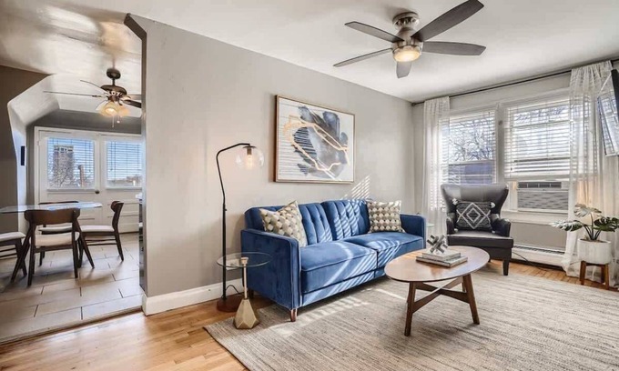 City Park West Appartement | Gaylord by Modern Midstay / 1Block to CityPark #G4