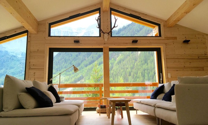 Nancroit Chalet De Ski | Les Arcs-La Plagne : Chalet gd standing hammam sauna jacuzzi, retour ski au pied