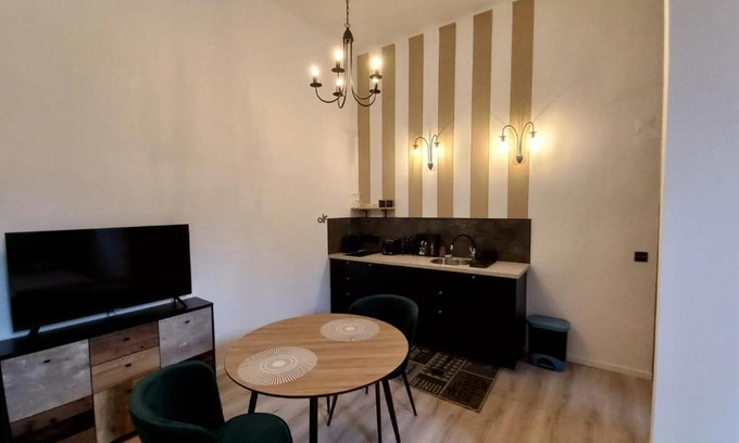 Szentimrevaros Appartement | Gecko Studio