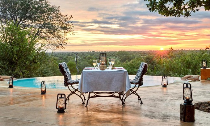 Kruger National Park Cabine | Geiger's Camp in Timbavati Game Reserve by NEWMARK