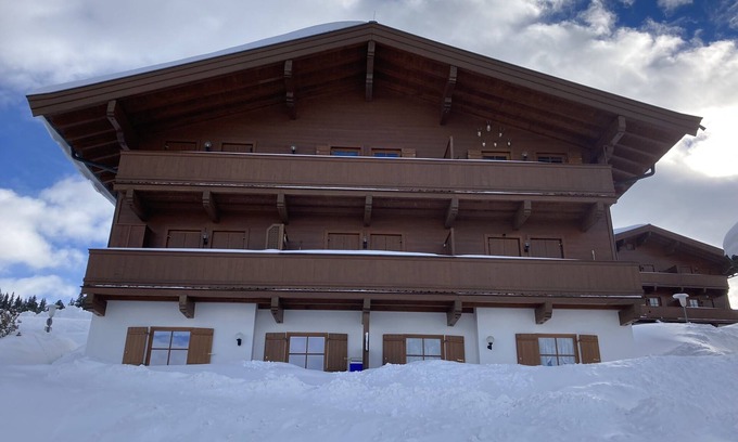 Hochkrimml Appartement | Gemütliche Ferienwohnung im Nationalpark Hohe Tauern / Zillertal Arena