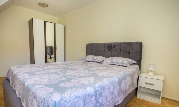 Cancini Appartement | Gemütliche Familienwohnung Unweit der Stadt Poreč, dem Meer und den Stränden