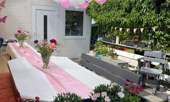 Jesewitz Maison | Gemütliche Ferienwohnung mit Großer Terrasse und Eigenem Garten