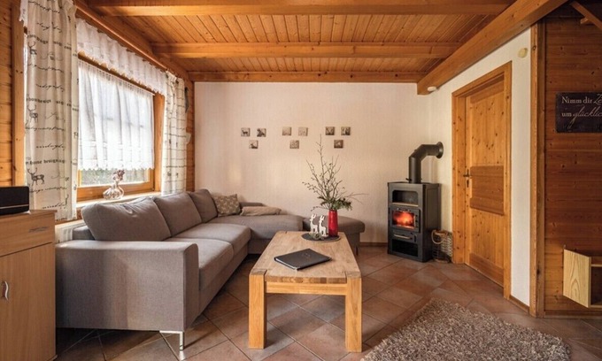Hausles Appartement | Appartement confortable, emplacement idyllique, avec baril de bain scandinave